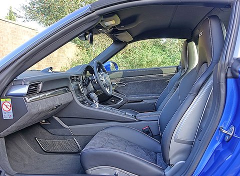 Porsche 911 (991) Targa 4 GTS 16