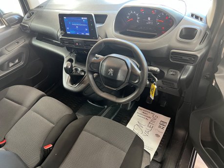 Peugeot Partner BLUEHDI PROFESSIONAL L1 13