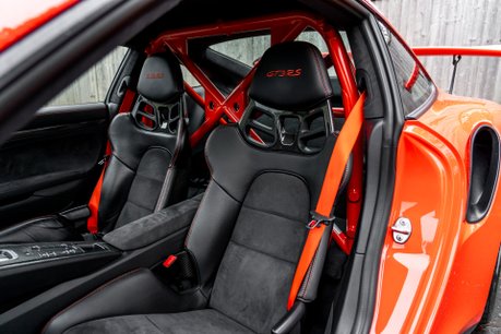 Porsche 911 GT3 RS PDK. FULL PSH. SPORTS CHRONO PACKAGE. PCCBS. LAVA ORANGE PAINTWORK. 12