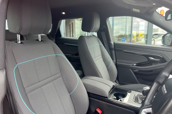 Land Rover Range Rover Evoque R-DYNAMIC 17