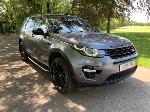 Land Rover Discovery Sport 2.0 TD4 HSE BLACK 2