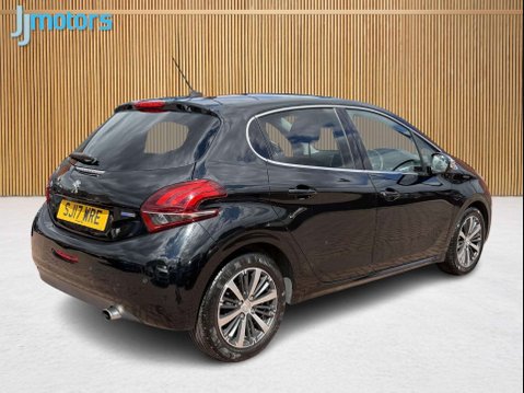 Peugeot 208 1.2 208 Allure 5dr 17