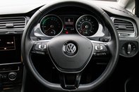 Volkswagen Golf E-GOLF 21