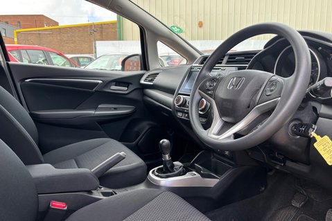 Honda Jazz I-VTEC SE NAVI DEMO + 1OWNER! FULL HISTORY! 7 HONDA SERVICES! 4