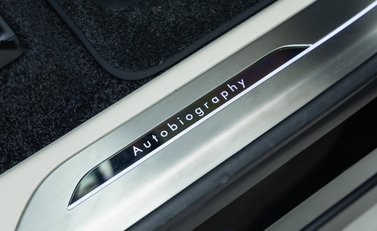 Land Rover Range Rover P460e AUTOBIOGRAPHY LWB 26