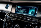 Rolls-Royce Cullinan V12. DYNAMIC PACKAGE. ACTIVE CRUISE. SHOOTING STAR HEADLINER. HUD 52