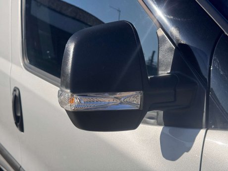 Vauxhall Combo 1.6 Combo 2000 CDTi S/S 11