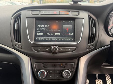 Vauxhall Zafira SRI 17