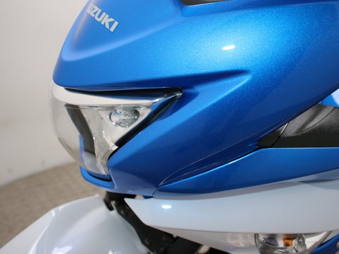 Suzuki Inazuma GW 250 FL5 12