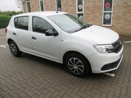 Dacia Sandero 1.0 SCe Ambiance Euro 6 5dr