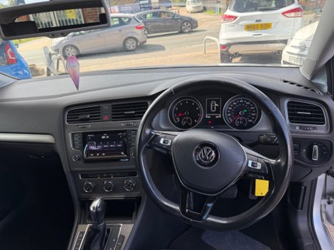 Volkswagen Golf 1.4 TSI BlueMotion Tech SE DSG Euro 5 (s/s) 5dr 7