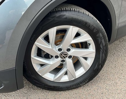 Volkswagen Tiguan 1.5 Tiguan Allspace Life TSi Semi-Auto 5dr 3