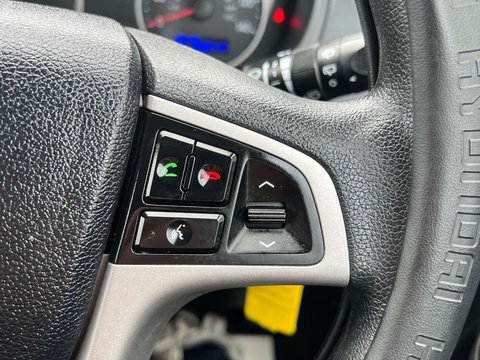 Hyundai i20 1.4 i20 Comfort Auto 5dr 35