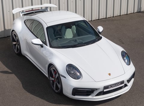 Porsche 911 (992) Carrera 4S 6