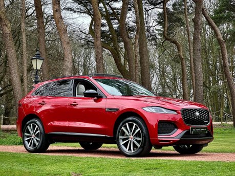 Jaguar F-Pace R-DYNAMIC BLACK 39