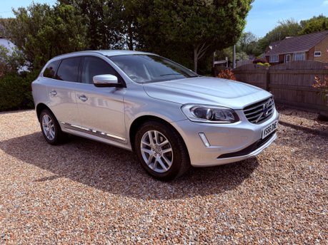Volvo XC60 2.4 D5 SE Lux Nav Auto AWD Euro 6 (s/s) 5dr 2