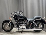 Triumph Bonneville 2011 ONLY 1812 MILES LONG MOT STUNNING CRUISER BIKE 8