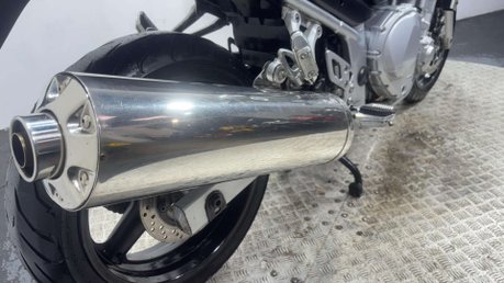 Suzuki Bandit GSF 650 2008 IDEAL FIRST BIG BIKE A2 RUNS GREAT 650CC COMMUTER 12