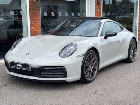 Porsche 911 3.0T 992 Carrera 4 Coupe 2dr Petrol PDK 4WD Euro 6 (s/s) (385 ps)