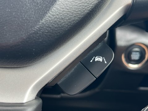 Suzuki S-Cross ULTRA ALLGRIP 32