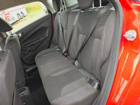 Ford Fiesta 1.0T EcoBoost Zetec Euro 5 (s/s) 5dr 25