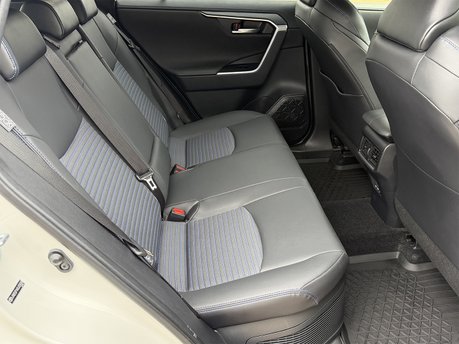Toyota Rav 4 VVT-I DYNAMIC 42