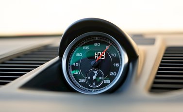 Porsche 911 (991) Carrera GTS 16