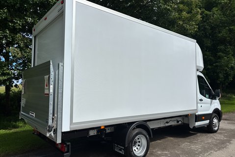 Ford Transit 350 Drw L4 Leader Luton with Tail Lift - Air Con / Rear Camera 2