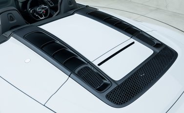 Audi R8 V10 Spyder 31