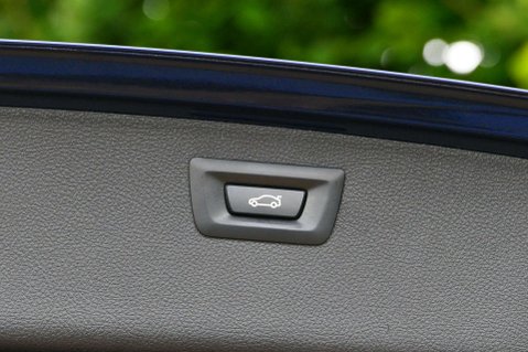 BMW 3 Series 2.0 320i Sport Auto 5dr 20