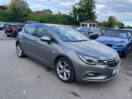 Vauxhall Astra 1.4i Turbo SRi Nav Auto Euro 6 (s/s) 5dr