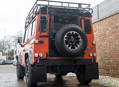 Land Rover Defender 90 Adventure Edition 22