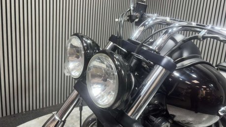 Triumph Thunderbird STORM 2011 35K 3 OWNERS BIG CC TWIN CRUISER SISSY BAR 35