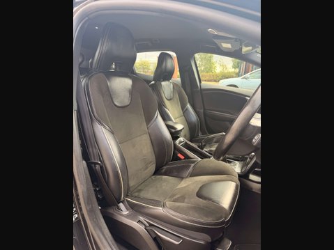 Volvo V40 2.0 V40 R-Design D2 5dr 2