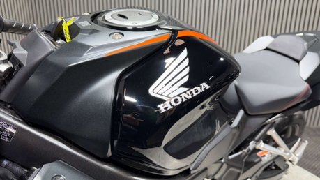 Honda CBR 2023 ONLY 4K LONG MOT WARRANTY 1 OWNER 650CC 37