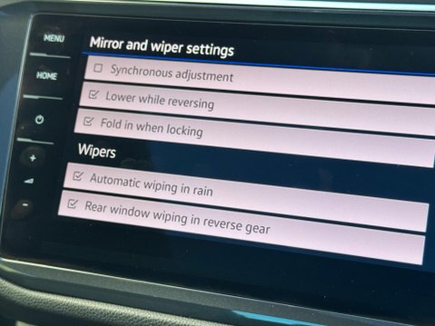 Volkswagen Tiguan 2.0 TDI R-Line DSG 4Motion Euro 6 (s/s) 5dr 36