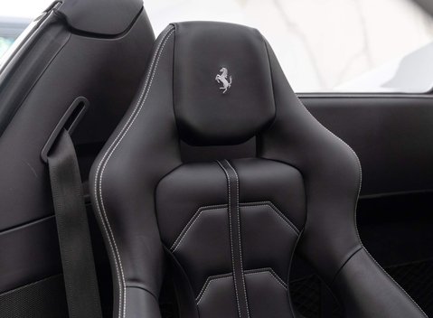 Ferrari 488 Spider 8