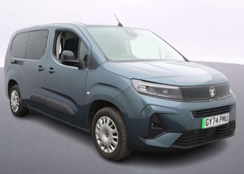 Vauxhall Combo Life 52kWh Design XL MPV 5dr Electric Auto (7.4kW Charger) (136 ps) 1