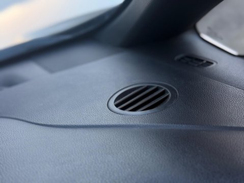 Kia Ceed 1.6 T-GDi GT Tech Euro 5 5dr 76