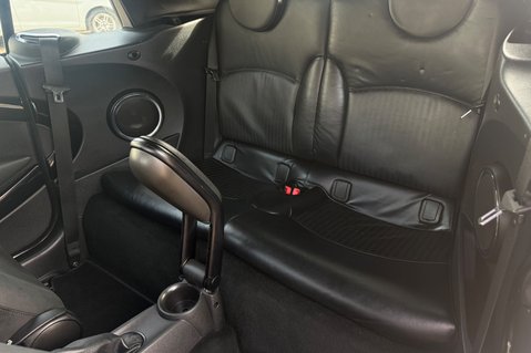 Mini Convertible COOPER SOHO.. CONVERTIBLE.. 11 SERVICES.. FULL LEATHER..A/C..CRUISE CONTROL 21