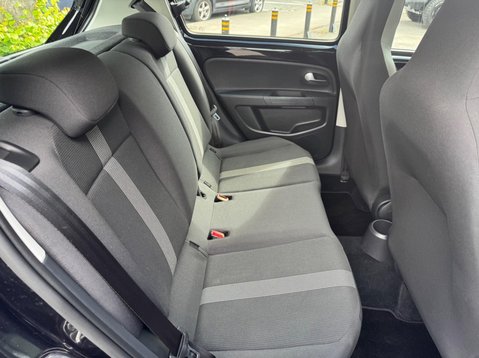 Volkswagen Up HIGH UP BLUEMOTION TECHNOLOGY 24