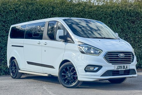 Ford Tourneo Custom Titanium | LWB L2 | 9 Seats | 310 EcoBlue | Euro 6