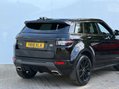 Land Rover Range Rover Evoque 2.0 Range Rover Evoque HSE Dynamic TD4 Auto 4WD 5dr 33