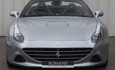 Ferrari California T 4