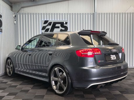 Audi RS3 2.5 TFSI Sportback 5dr Petrol S Tronic quattro Euro 5 (340 ps) 4