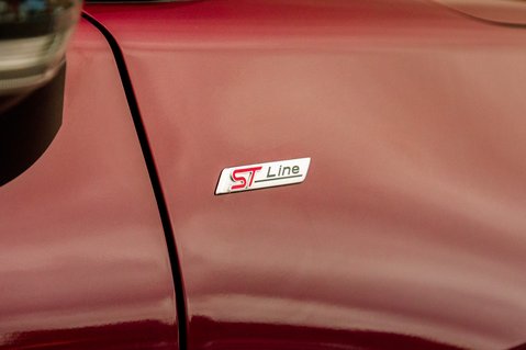 Ford Puma VIVID RUBY EDITION 12