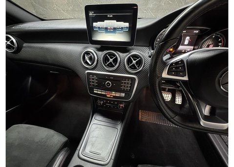 Mercedes-Benz A Class 2.1 A200d AMG Line Hatchback 5dr Diesel 7G-DCT Euro 6 (s/s) (136 ps) 66