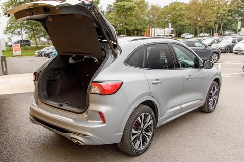 Ford Kuga ST-LINE X EDITION 32
