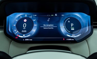 Land Rover Range Rover P460e Autobiography LWB 25