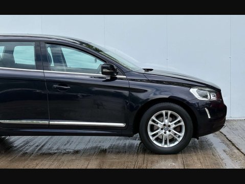 Volvo XC60 2.4 XC60 SE Luxury Nav D5 AWD Auto 4WD 5dr 8